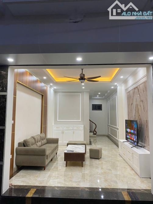 Bán nhà Xa La, lô góc ô tô vào nhà, 38m2 5 tầng thang máy, giá 8.6 tỷ LH Vân Anh - 1