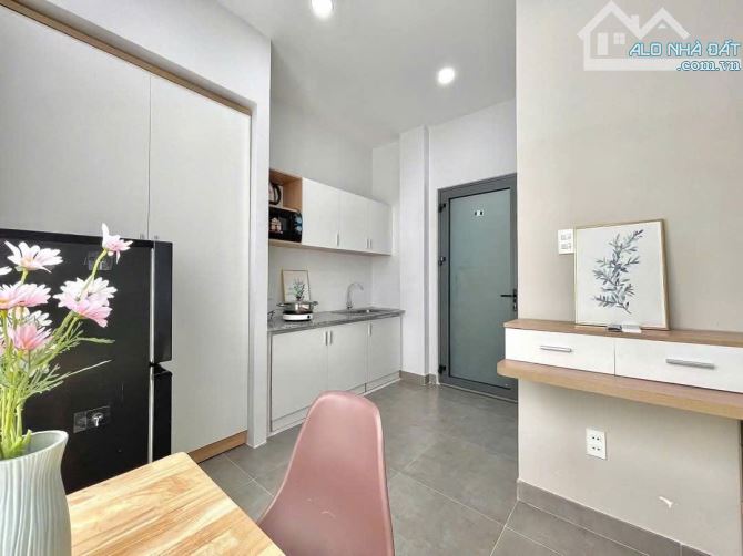 Sky center, Phổ Quang,P2,Tân Bình: 40m2, 1p ngủ, full NT,10.5tr - 1