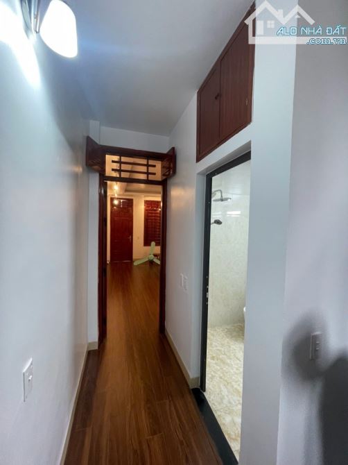 Miêu Nha. Tây Mỗ. 38m. 5 tầng. Nhà đẹp xây mới. Lô góc 3 thoáng. Ngõ rộng gần phố. 6,2 tỷ - 1