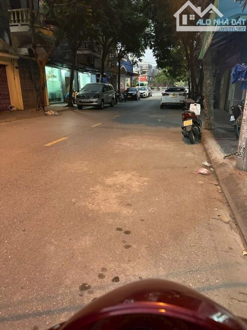 Cần bán đất tặng nhà mặt phố phường Bình Hàn Tp Hải Dương - 1
