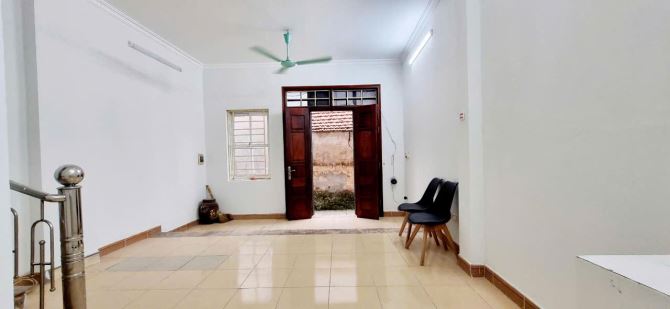 Tứ Hiệp chỉ hơn 5 tỷ sở hữu căn nhà 40m 3 tầng dân xây gần ô tô đỗ gần tiện ích bạt ngàn - 1