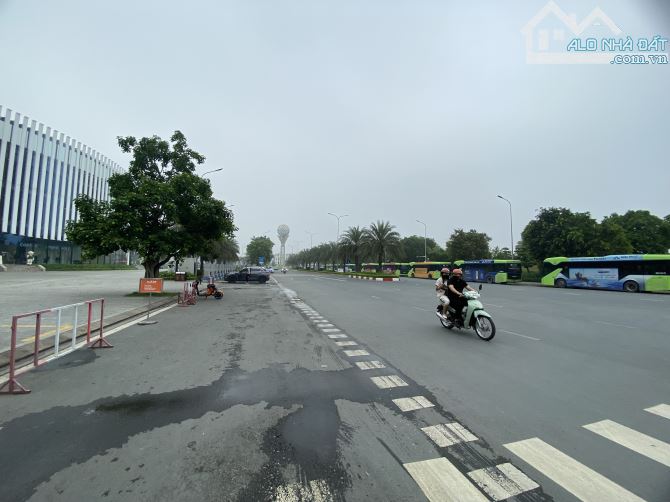 💥💥💥NHÀ DÂN XÂY 75mx4T  - 30M Ô TÔ TRÁNH  -  HÀNG XÓM VIN GREEN VILLAS