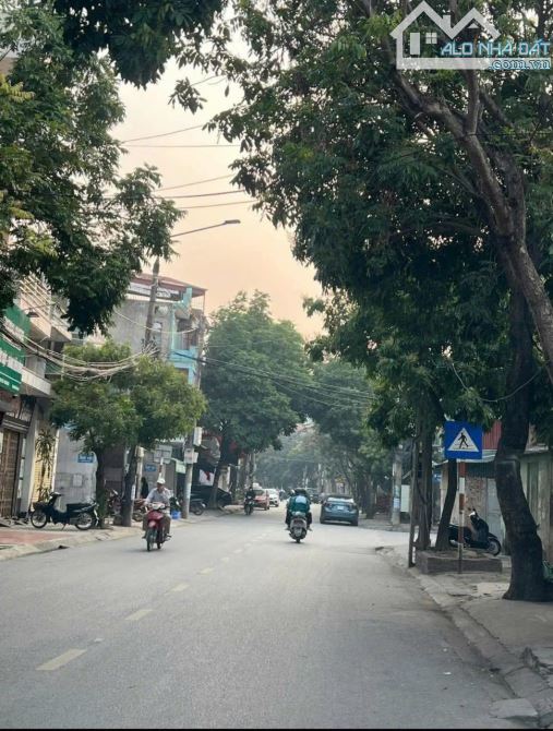 Bán đất mặt phố Nguyễn Hữu Cầu, ph Ngọc Châu, TP HD, 95m2, mt 6.45m, KD buôn bán tốt - 1