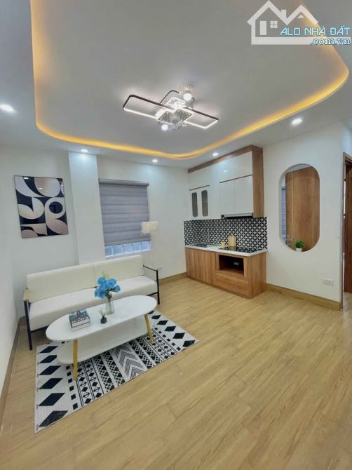 Bán Chung cư mini Thanh Xuân -ô tô - 13 Tỷ- 65m2 - 6 tầng - dòng tiền 1TỶ/năm-Thang máy - 1