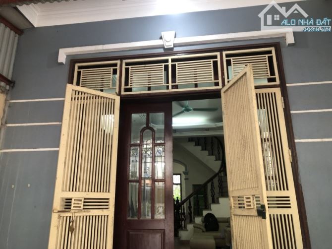 Bán nhà Tư Đình,Long Biên 3 tầng,137m,mt4.4m oto tránh nhỉnh 17 tỷ - 1