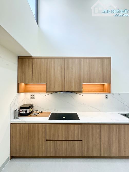 Biệt thự sân vườn khu vip Lam Sơn - Nguyễn Huy Tưởng P6 Q. BT 4 tầng hiện đại sang trọng.! - 14