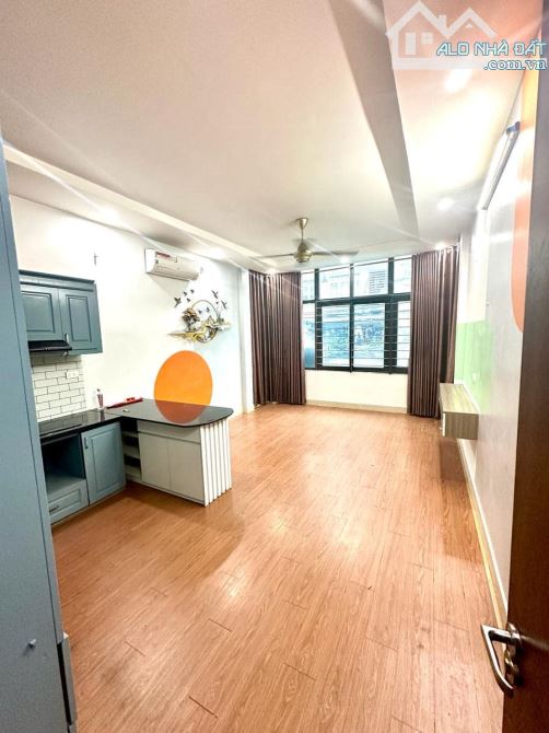 BÁN NHÀ MẶT PHỐ TRẦN ĐIỀN KINH DOANH. 40 M . 5 TẦNG , MT 4 M . GIÁ 17,8 TỶ . VỈA HÈ - 2