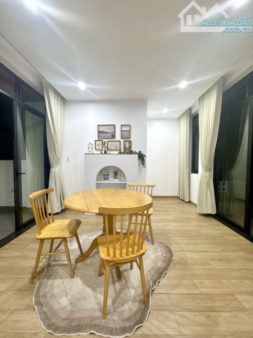 Biệt thự mini rất đẹp,  3 tầng, 80m² sát Trung tâm Hành chính Đà Nẵng - 2