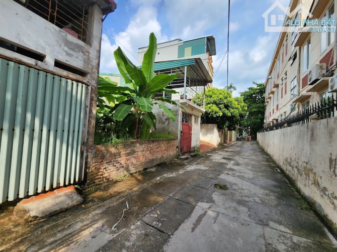 Thanh Trì cần bán lô đất Đấu giá Mặt đường siêu Kinh doanh 90m2 mt 45m  Hơn 10 tỷ - 2