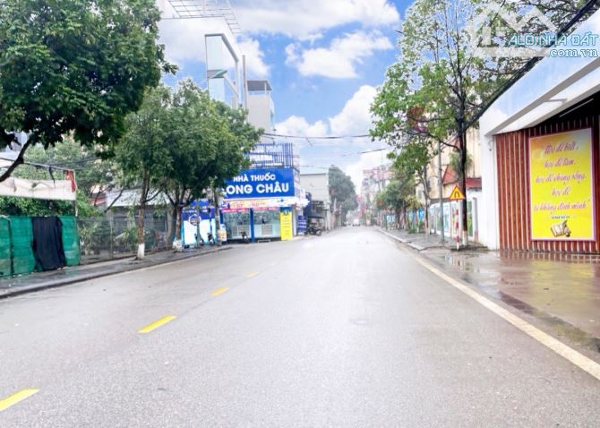Nam Hồng,Đông Anh 56m ngõ thông ô tô ngủ trong đất chỉ 3,3tỷ - 2