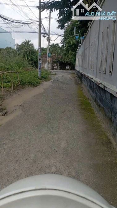 Cần bán lô đất 100m2 giá 2,1 tỷ Đường Huỳnh Thị Mài, xã Tân Hiệp Hóc Môn - 2