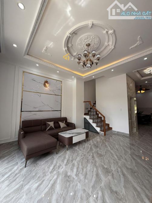 NHÀ MỚI XÂY _ MẶT TIỀN KHU DÂN CƯ SỐ 5 AN SƠN - 2