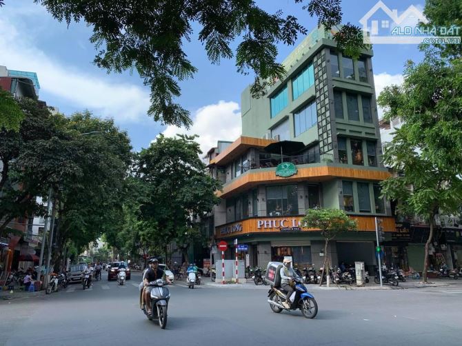 BÁN NHÀ MẶT PHỐ CẦU GIẤY MẶT TIỀN KHỦNG 15M, VỈA HÈ RỘNG, 67M CHÀO 26.9 TỶ - 2