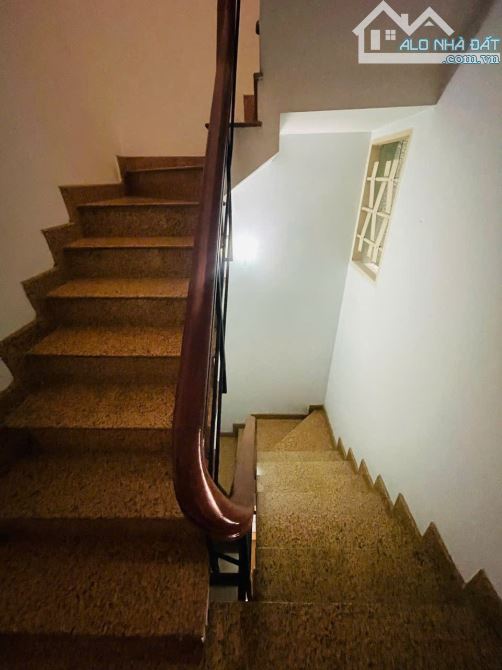 🏡 CHỈ 19,9TỶ SỠ HỮU NGAY CĂN NHÀ MẶT TIỀN ĐƯỜNG SỐ 48 QUẬN 4🌹 - 2