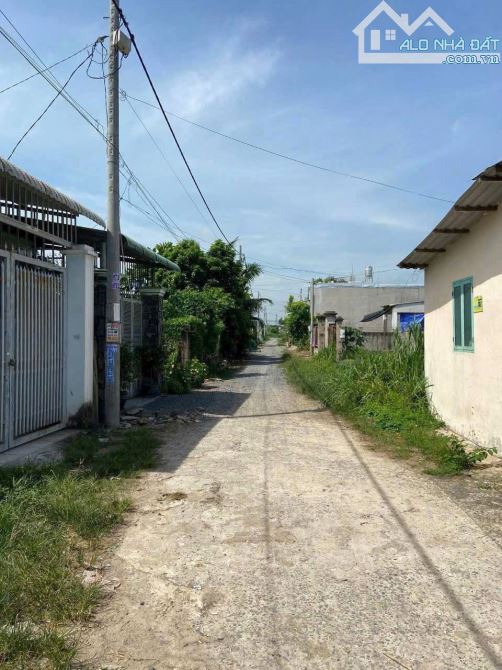 Bán đất nhà đường Nguyễn Thị Dưỡng, Tân Thạnh Đông, Củ Chi. 2,4 tỷ - 2