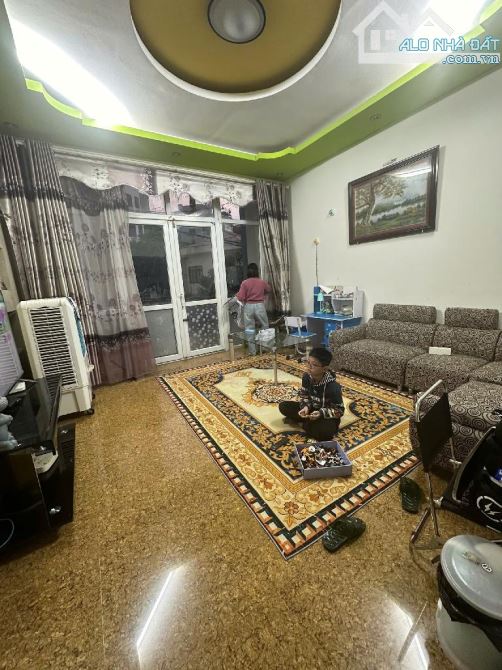 BÁN NHÀ 4 TẦNG KHU TÁI ĐỊNH CƯ , LAI XÁ CÁCH GA NHỔN 500m , QL32 100m , OTO  KINH DOANH - 2