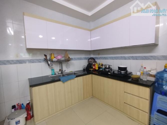 Bán nhà mặt Đường Nguyễn Duy Q.8 Dt 59m2 ở ngay Chỉ 5 Tỷ hơn - 2