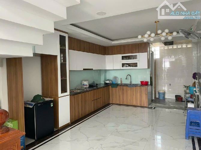 🔥Nhà 5 tầng đường HÀ HUY GIÁP ,Phường THẠNH LỘC,Quận 12.dt 64,5m2. đường 12m thông💵6,3tỷ - 2