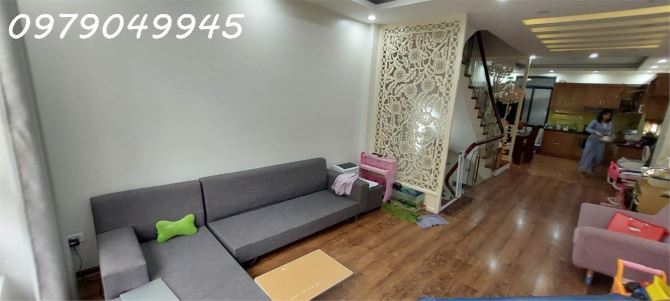 HOT!NHÀ LÔ GÓC-KINH DOANH-OTO TRÁNH-CẦU DIỄN,42Mx4,MT=5M,5,8ty - 2