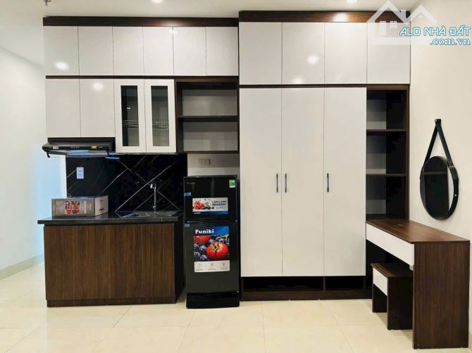 Tòa CHDV Thái Thịnh 17p kk, DT 80tr/th, ba gác đỗ cửa, 40m ra ô tô, thang máy, 80m - 2