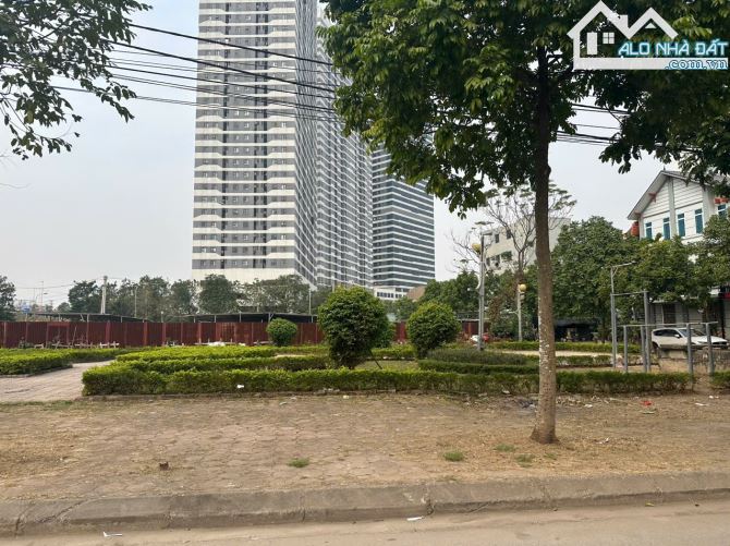 BÁN ĐẤT VỊ TRÍ VÀNG - VĨNH NGỌC ĐÔNG ANH - Ô TÔ TẢI TRÁNH - XE BUS VÀO TẬN NHÀ – 68M² - 2