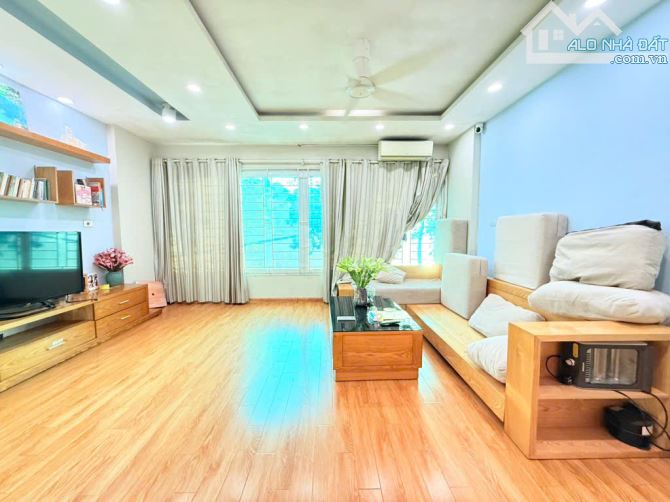 Bán nhà Phú Diễn,Bắc Từ Liêm,ô tô tránh,kinh doanh,58m,4T,giá 12.3 tỷ,LH Hải - 2
