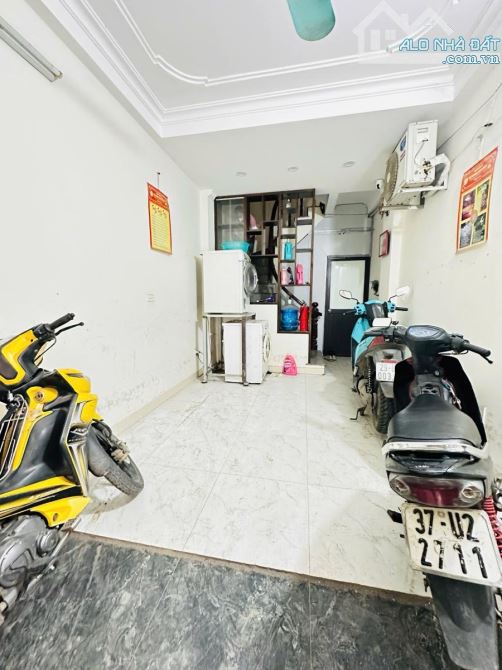 Phú Mỹ, Nhà Dòng Tiền CCMN 7P, Oto Qua Nhà, DT 40M, 4 Tầng, Sổ Đẹp, Giá 7.2 tỷ - 2