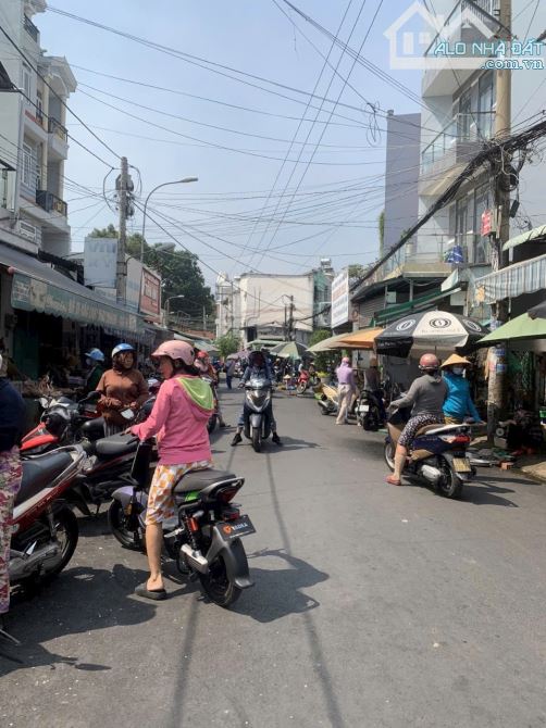 MẶT TIỀN KINH DOANH CHỢ GIÃN DÂN HIỆP THÀNH QUẬN 12 GIÁ RẺ 8.5 TỶ  DIỆN TÍCH 105m2 - 2