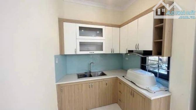 Bán Nhanh Nhà Ngọc Thụy 39m 5T MT5.5m Chỉ Hơn 6 Tỷ Gần Ô tô Gần Phố - 2