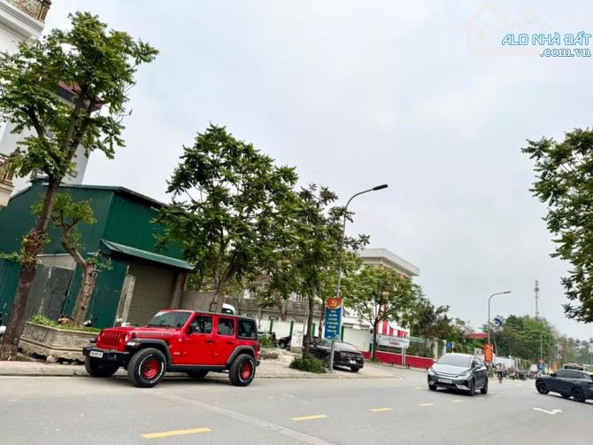 Độc nhất vô nhị, Mặt phố Trần Đăng khoa, 8 tầng thang máy view hồ, 120m2 - MT 5m - 2