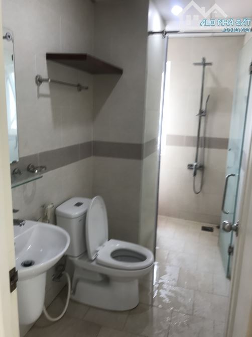 Chuyên cho thuê Căn hộ C/cư Bàu Cát 2 -Sát Âu Cơ giá rẻ ở liền trong tháng 2PN 2WC 9tr TL - 3