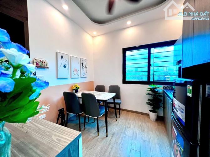 BÁN TÒA CCMN PHÁO ĐÀI LÁNG 64M² – 6 TẦNG – 11 PHÒNG – TRUNG TÂM ĐỐNG ĐA – MẶT TIỀN 4.6M - 3