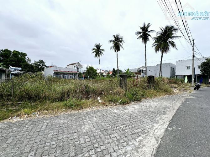 BÁN  ĐẤT XÓM ĐỒNG - NGŨ HÀNH SƠN 3 MT VỊ TRÍ SÁT SÔNG - DT HƠN 400M - 3