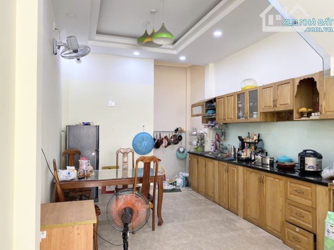 🏡 NHÀ 4 TẦNG – KHU VIP LINH TRUNG – GIẢM SỐC CÒN 6 TỶ 🔥 - 3