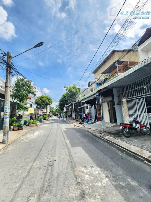 3Tỷ600__107,4m2 (5x22m)__gần Ngã 6 An Phú__Nhà trệt lầu và 4 phòng trọ__KDC gần chợ An Cơ - 3