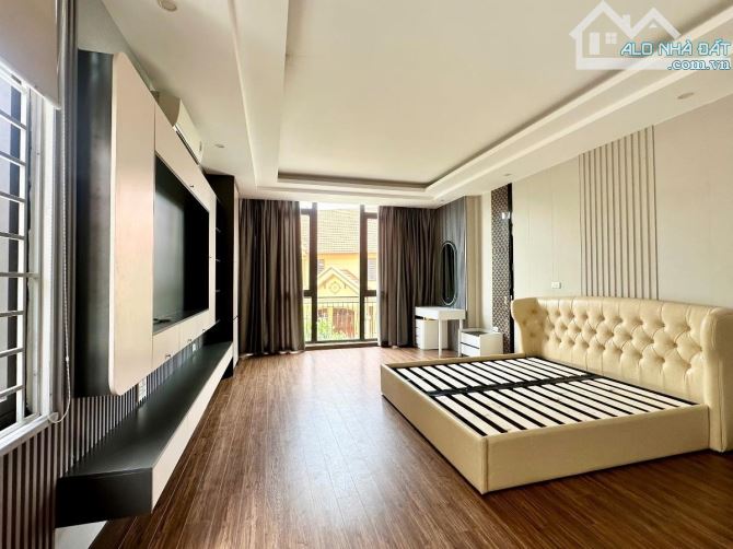 Nhà ĐẸP 2 mặt thoáng phố Bát Khối 51m x 5 tầng - MT 4,5m - 3