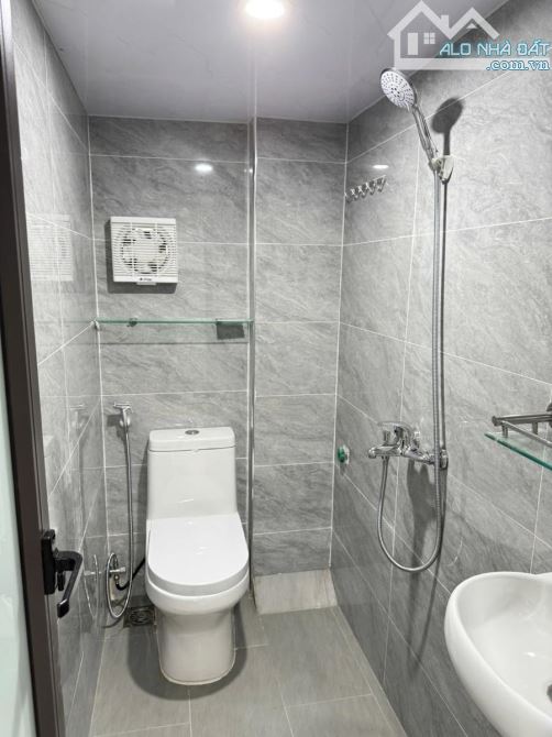 Chung cư MN_Lô Góc_TTQ.TX_Vương Thừa Vũ Phố_ Dòng Tiền_80tr/T_DT53m2_7T/_MT6.6m_Giá 18.9Tỷ - 3