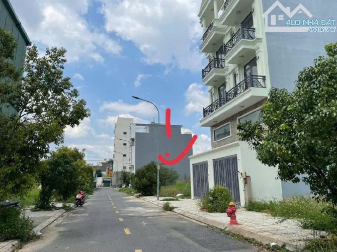 🔥Nhà 5 tầng đường HÀ HUY GIÁP ,Phường THẠNH LỘC,Quận 12.dt 64,5m2. đường 12m thông💵6,3tỷ - 3