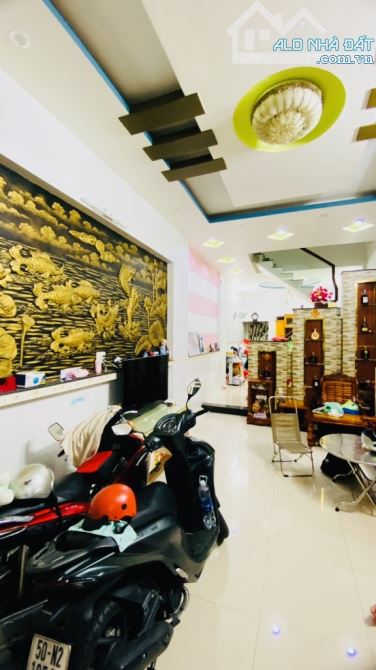 Bán Nhà Kinh Dương Vương 4x15.5m 70m2 3Lầu Giáp Hậu Giang Q6, Gần BẾN XE MIỀN TÂY, 8 Tỷ Tl - 3