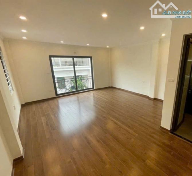 NHÀ ĐẸP PHÚC ĐỒNG LONG BIÊN, Ô TÔ VAO NHÀ, LÔ GÓC, 3 BƯỚC RA PHỐ, GIÁ CỰC HỜI - 3