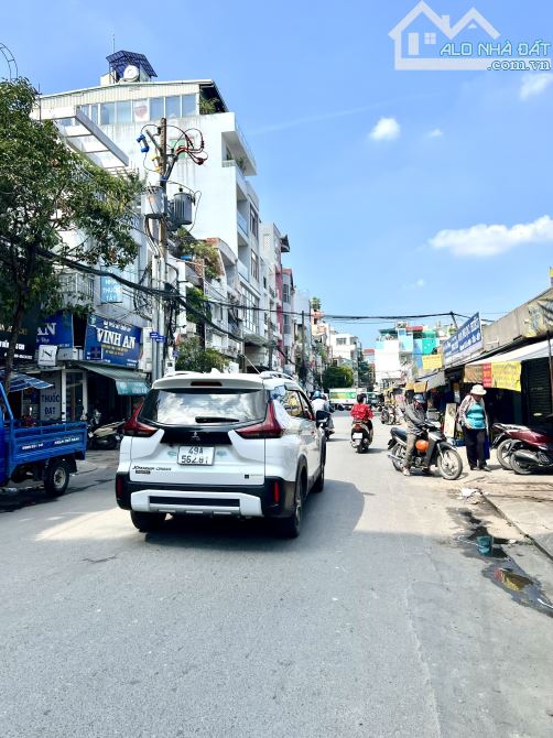 Bán nhà hẻm 8m xe hơi gần Lê Văn Sỹ, Tân Bình, vị trí sầm uất, 6 Tầng, 49m2, 6Pn, 11.8 Tỷ - 3