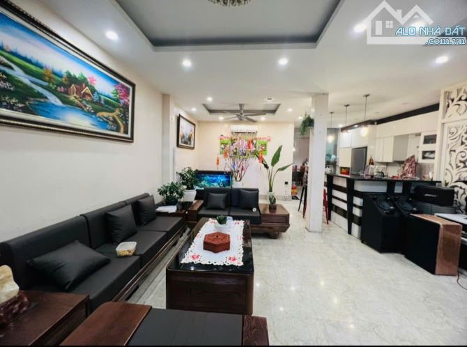 🏡 BÁN NHÀ PHÚC XÁ – BA ĐÌNH 3 TẦNG -DT 105m  – NGÕ THÔNG, Ô TÔ ĐỖ CỬA – GIÁ 8,5 tỷ. - 3