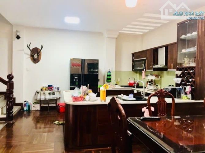 BIỆT THỰ HỒ VĂN HUÊ 115M2 - NGANG KHỦNG - HIẾM - KHÓ KIẾM -  CHỦ LÂU ĐỜI - 3