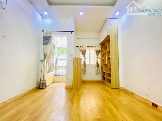 Bán nhà Gò Vấp Phạm Văn Chiêu gần chợ trường học An Hội, gần 40m2, hẻm xe hơi, chỉ 3 ty 9 - 3