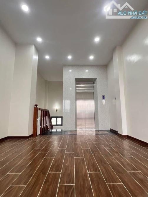 Bán nhà Đội Cấn, DT 32m2, MT 5m, thang máy, oto tránh, nhà đẹp long lanh, kinh doanh - 3