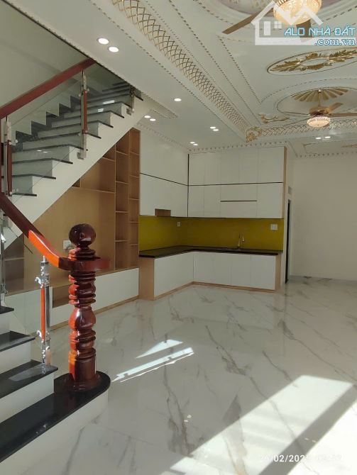 Bán nhà mới 100% vào ở ngay, Đông An gần TTYT Dĩ An - 3