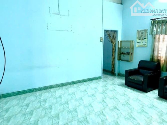 NHÀ TAM CHÂU 61 M2, P TAM BÌNH, HƠN 3TỶ. - 3