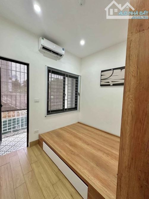 Bán Chung cư mini Thanh Xuân -ô tô - 13 Tỷ- 65m2 - 6 tầng - dòng tiền 1TỶ/năm-Thang máy - 3