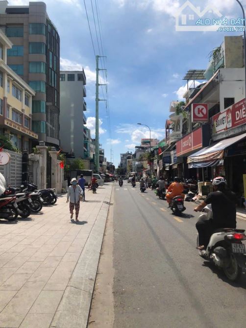 BIỆT THỰ BÁN CỔ ĐIỂN  – 10PN – NGAY NGÃ 4 PHAN XÍCH LONG – PHAN ĐĂNG LƯU – DTSD 38 tỷ. - 4