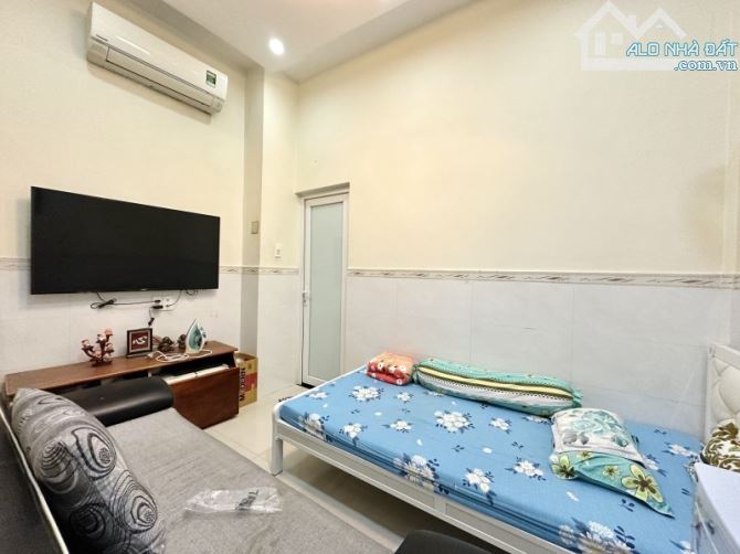 Gấp bán nhà Sài Gòn, kề Mt Nam Kỳ Khởi Nghĩa, giá 7.8 tỷ, 5 tầng. - 4